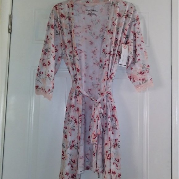 MARILYN MONROE Robe Rose Floral Kimono Wrap Size M - Picture 4 of 7